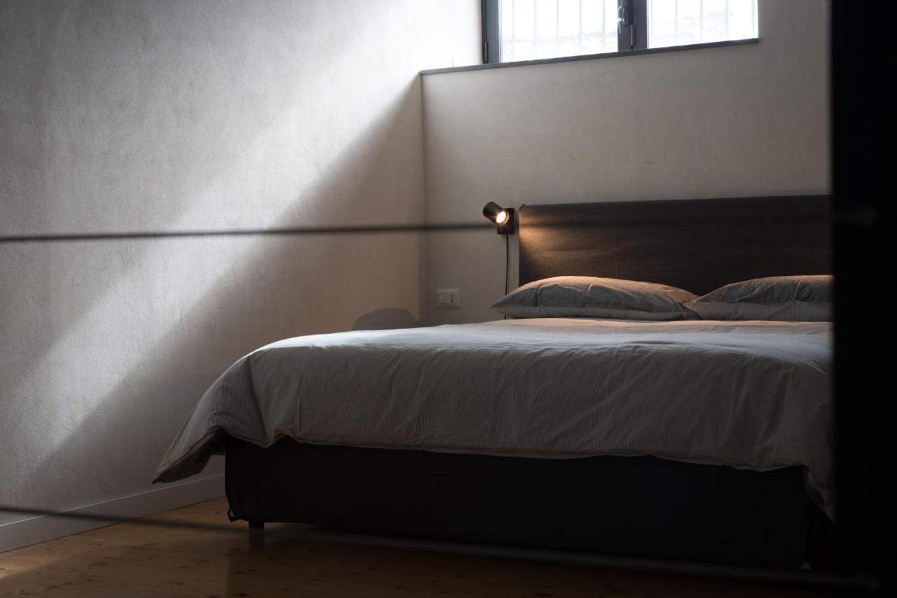 Fonderia Loft Apartment คาตาเนีย ภายนอก รูปภาพ