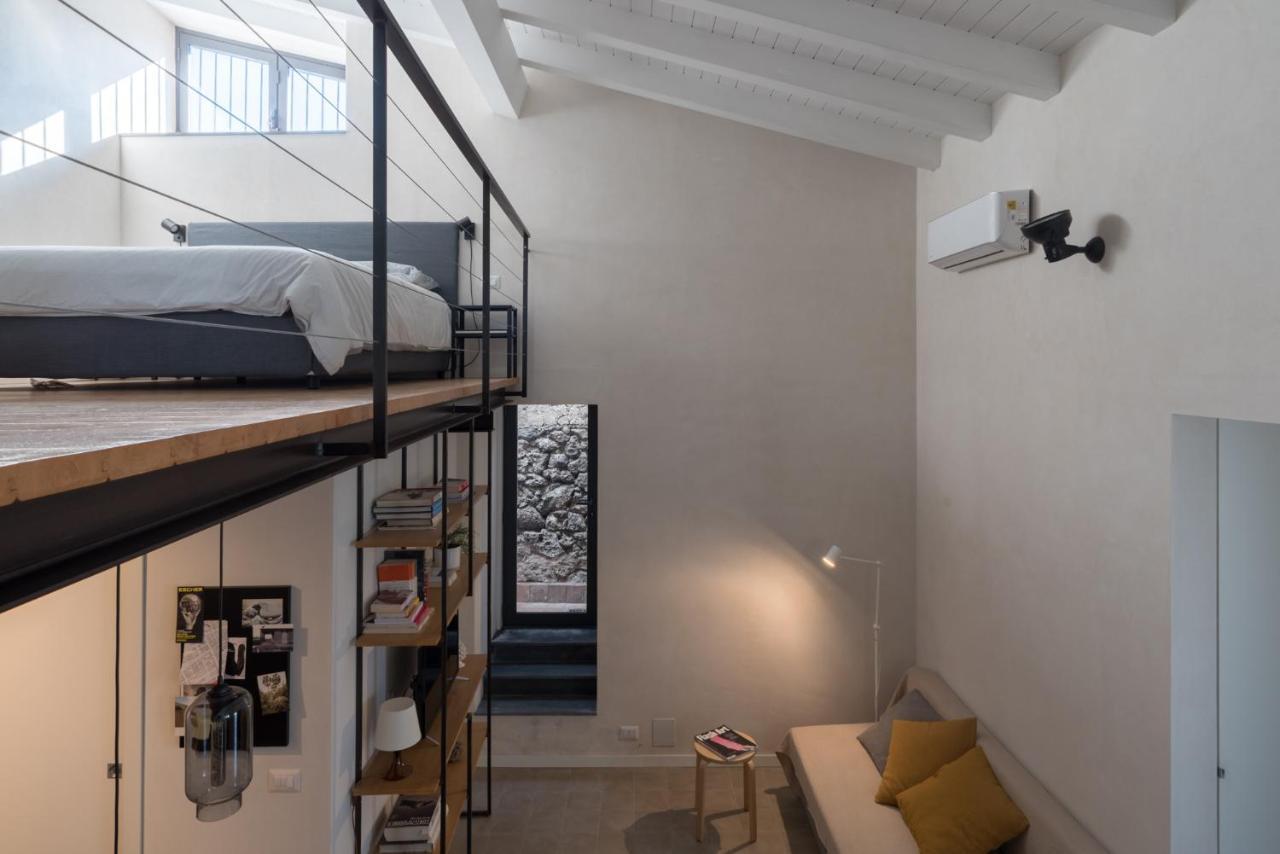 Fonderia Loft Apartment คาตาเนีย ภายนอก รูปภาพ